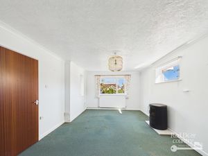 Living Room- click for photo gallery